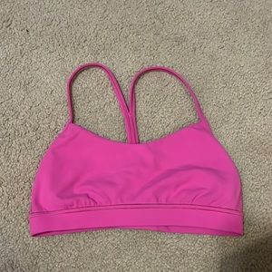 LULULEMON🍋 💗Sonic Pink Flow Y Bra size 8💗
